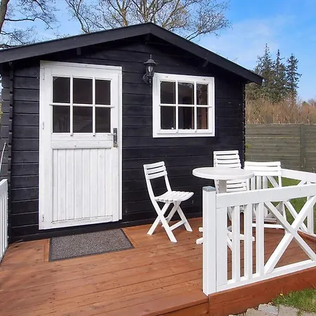 Enola - 900m From The Sea By Interhome