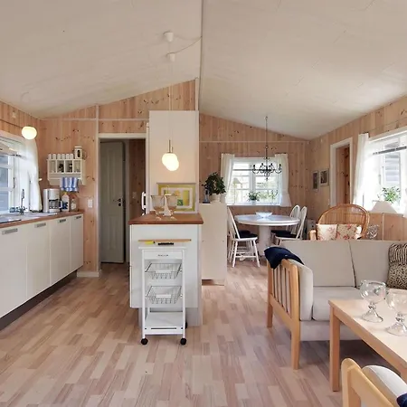Enola - 900m From The Sea By Interhome * Gedser